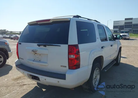 2008 Chevrolet Tahoe Lt z USA, uszkodzony, nr VIN 1GNFC13088R161276